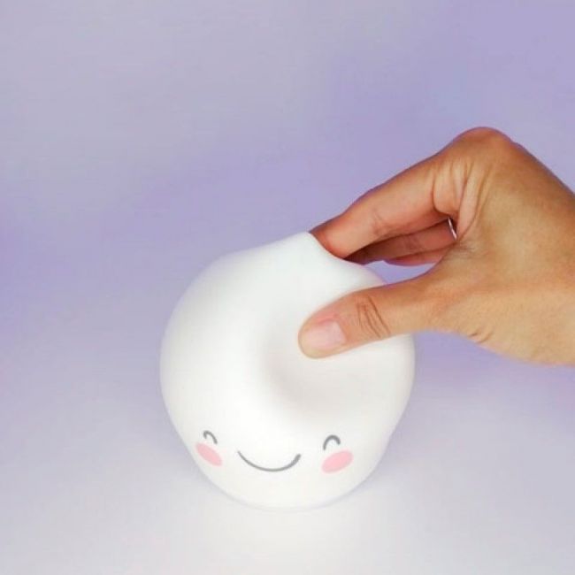 Gouttelette blanche compagnon lumière